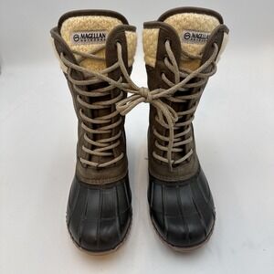 BOOTS WOMENS 6B  MAGELLAN DUCK